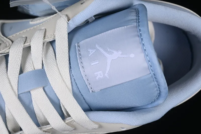 All categories Air Jordan Jordan series basketball shoes Air Jordan 1 Low Air Jordan 1 Low "Hydrogen Blue" gray blue low-top cultural and casual sneakers IB4003-407